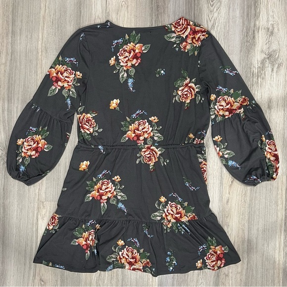 Maurices Gray Floral Cozy Tiered Long Puff Sleeve Mini Dress V Neck Size XL - Picture 7 of 8
